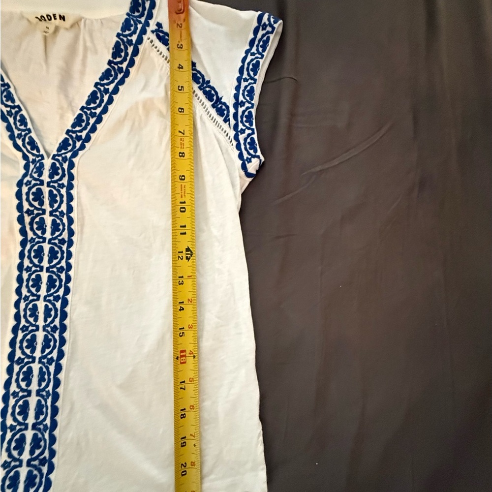 Boden  Hazel Cotton Embroidered Top
White and blue - Picture 11 of 11
